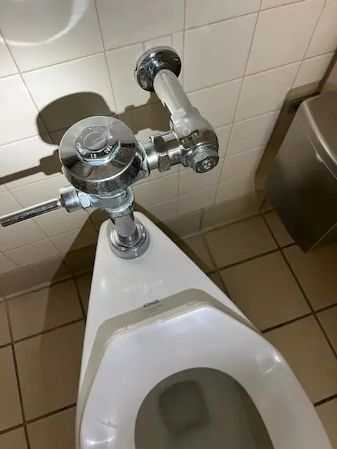 Fixture installation and repair for Repiping in Thoroughbred Farms